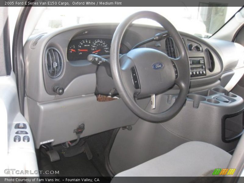Oxford White / Medium Flint 2005 Ford E Series Van E150 Cargo
