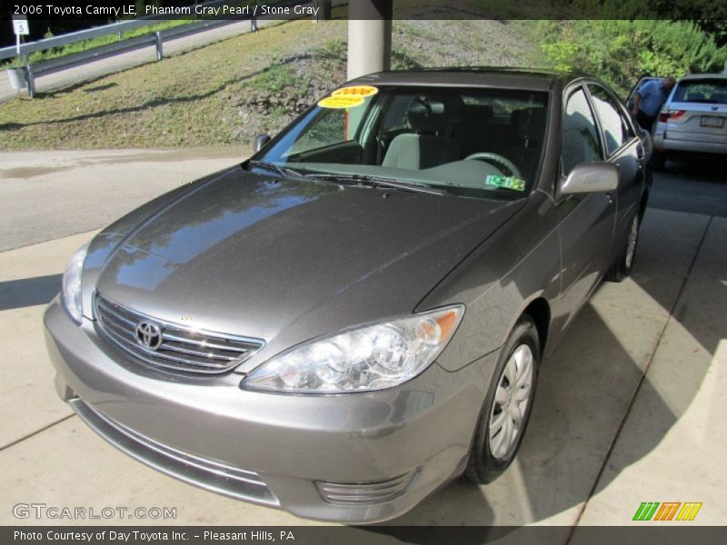 Phantom Gray Pearl / Stone Gray 2006 Toyota Camry LE