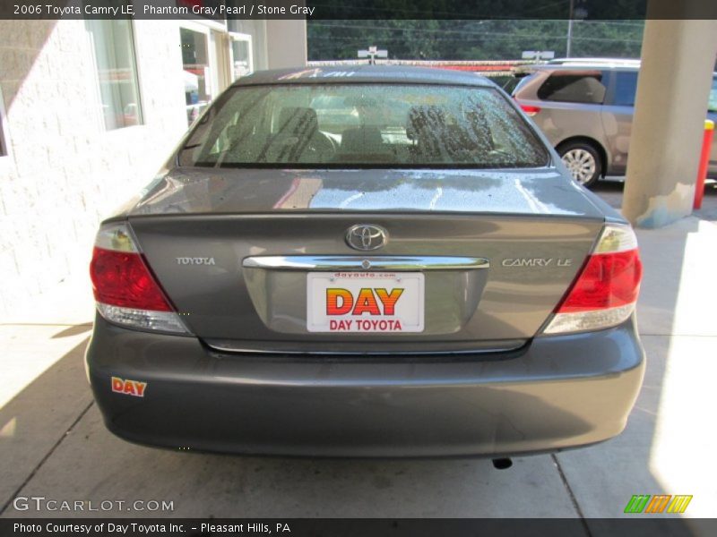 Phantom Gray Pearl / Stone Gray 2006 Toyota Camry LE
