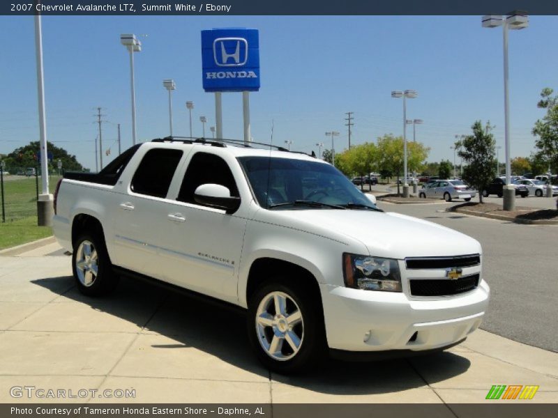 Summit White / Ebony 2007 Chevrolet Avalanche LTZ