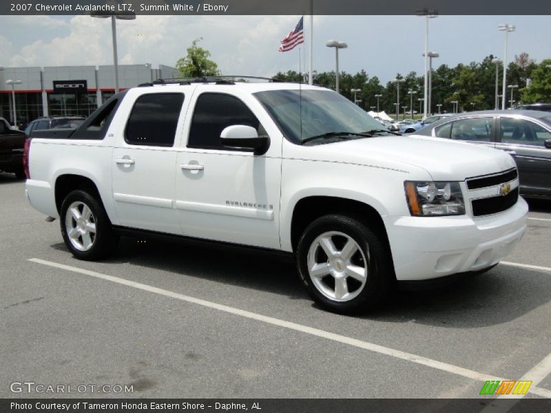  2007 Avalanche LTZ Summit White
