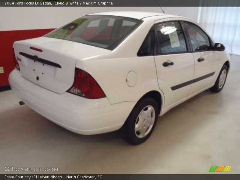 Cloud 9 White / Medium Graphite 2004 Ford Focus LX Sedan
