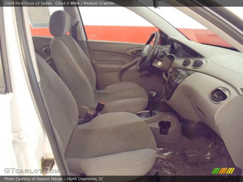 Cloud 9 White / Medium Graphite 2004 Ford Focus LX Sedan