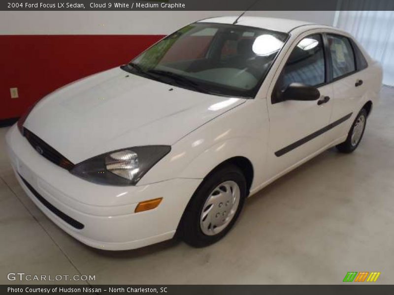Cloud 9 White / Medium Graphite 2004 Ford Focus LX Sedan