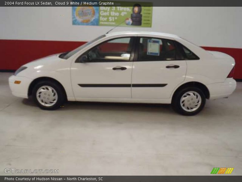 Cloud 9 White / Medium Graphite 2004 Ford Focus LX Sedan