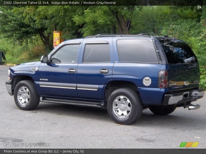 Indigo Blue Metallic / Medium Gray/Neutral 2002 Chevrolet Tahoe LS 4x4
