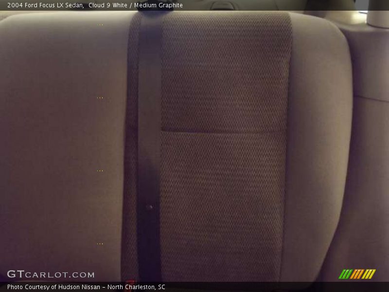 Cloud 9 White / Medium Graphite 2004 Ford Focus LX Sedan