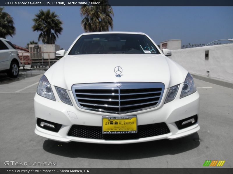 Arctic White / Black 2011 Mercedes-Benz E 350 Sedan