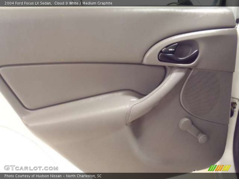 Cloud 9 White / Medium Graphite 2004 Ford Focus LX Sedan