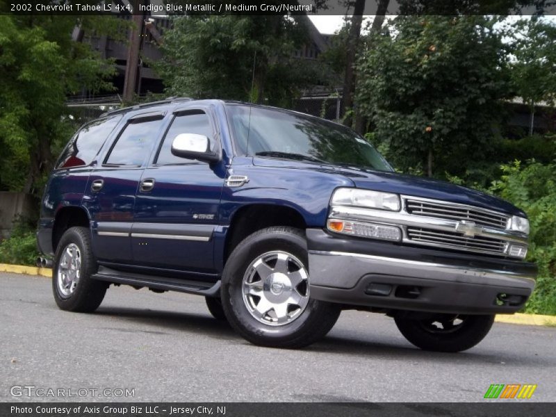 Indigo Blue Metallic / Medium Gray/Neutral 2002 Chevrolet Tahoe LS 4x4