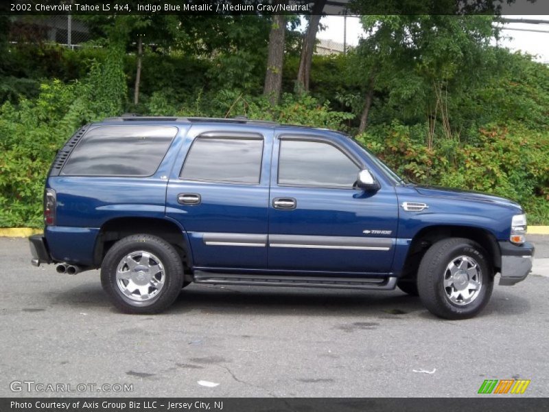 Indigo Blue Metallic / Medium Gray/Neutral 2002 Chevrolet Tahoe LS 4x4