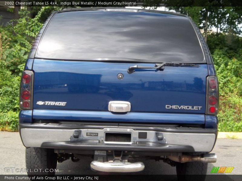 Indigo Blue Metallic / Medium Gray/Neutral 2002 Chevrolet Tahoe LS 4x4