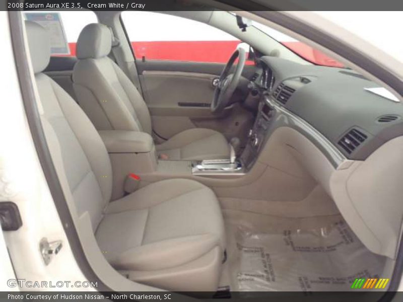 Cream White / Gray 2008 Saturn Aura XE 3.5