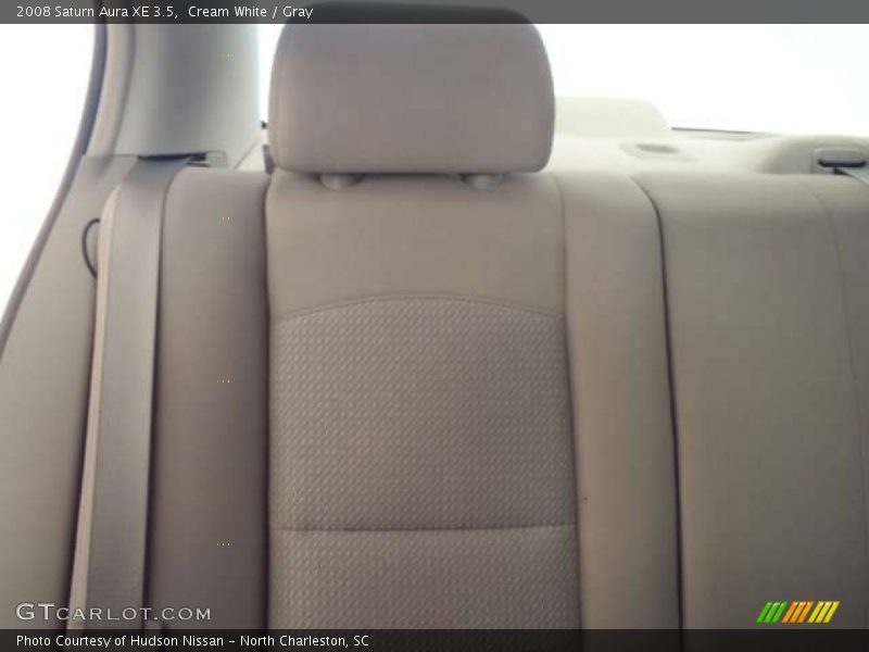 Cream White / Gray 2008 Saturn Aura XE 3.5