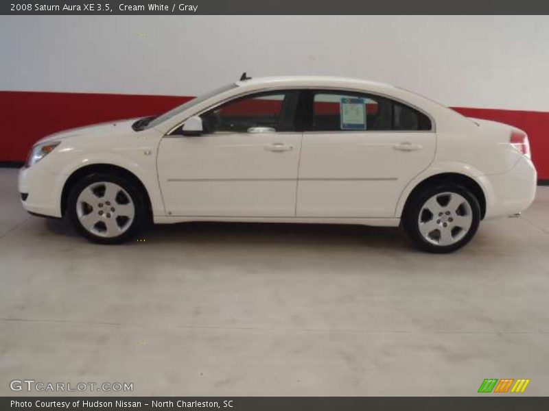 Cream White / Gray 2008 Saturn Aura XE 3.5