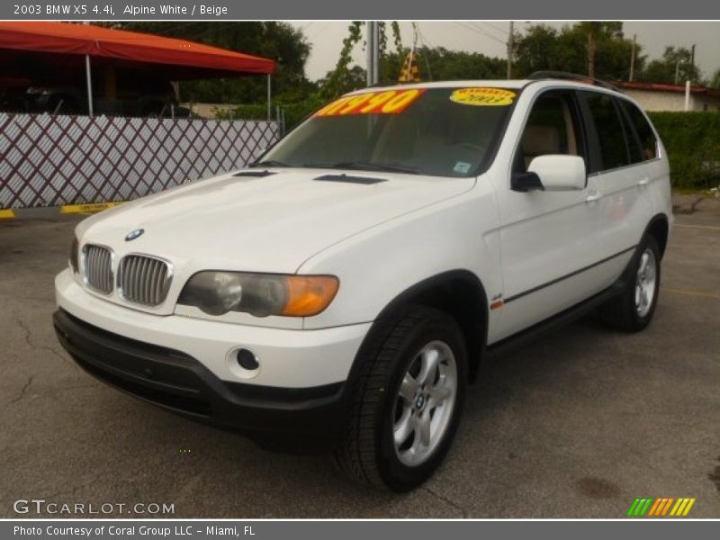 Alpine White / Beige 2003 BMW X5 4.4i