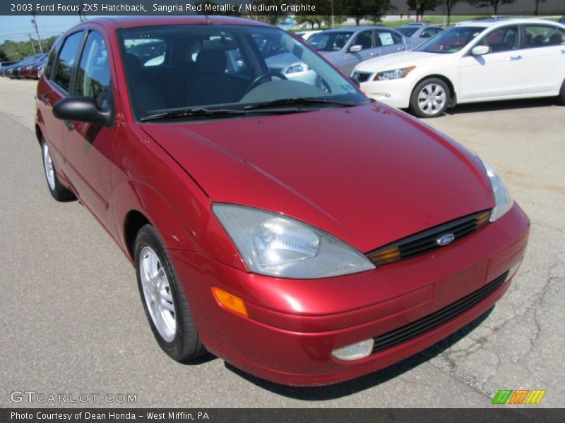 Front 3/4 View of 2003 Focus ZX5 Hatchback
