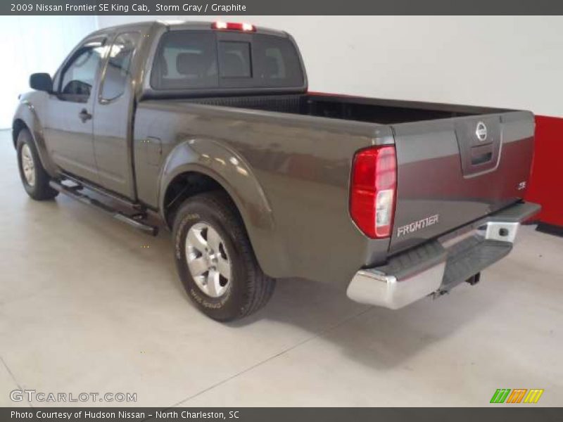 Storm Gray / Graphite 2009 Nissan Frontier SE King Cab