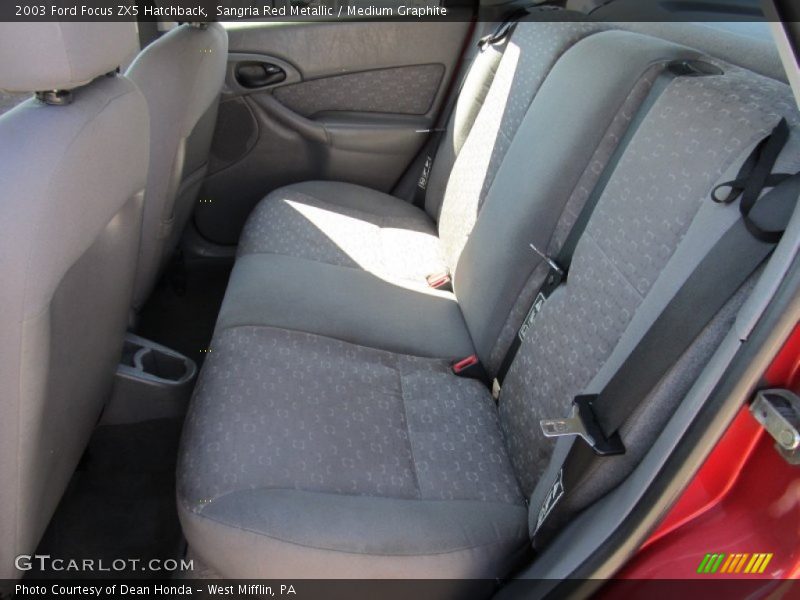 2003 Focus ZX5 Hatchback Medium Graphite Interior