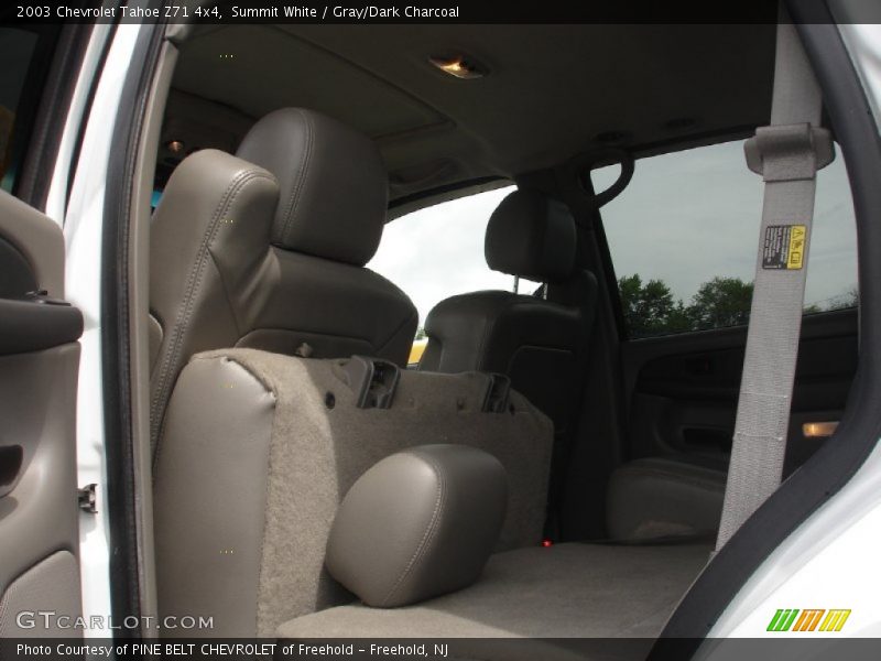 Summit White / Gray/Dark Charcoal 2003 Chevrolet Tahoe Z71 4x4