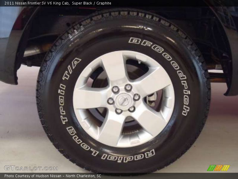 Super Black / Graphite 2011 Nissan Frontier SV V6 King Cab