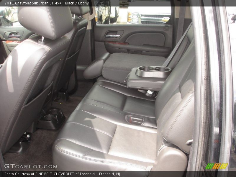 Black / Ebony 2011 Chevrolet Suburban LT 4x4