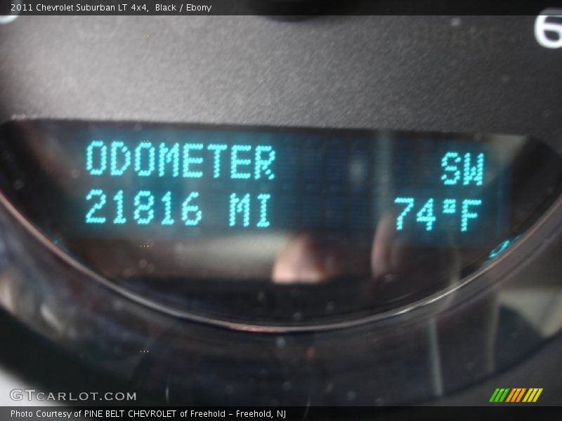 Black / Ebony 2011 Chevrolet Suburban LT 4x4