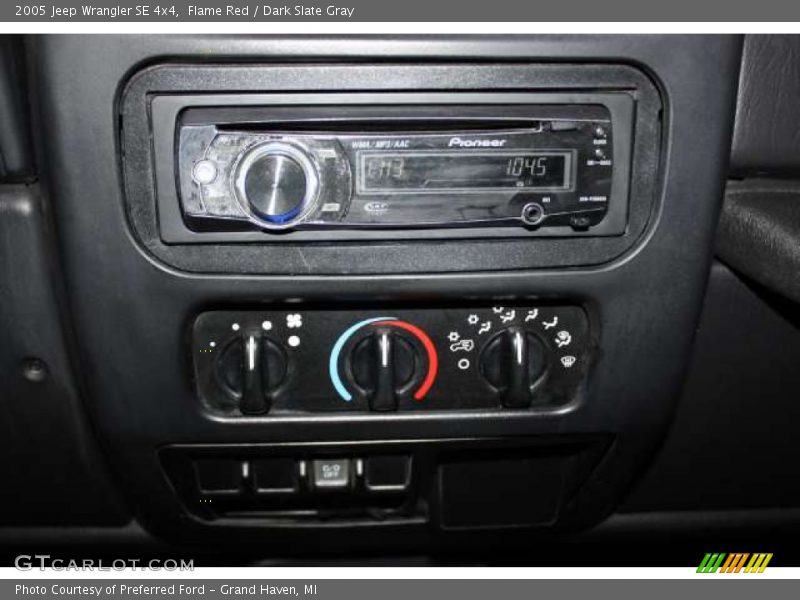 Flame Red / Dark Slate Gray 2005 Jeep Wrangler SE 4x4