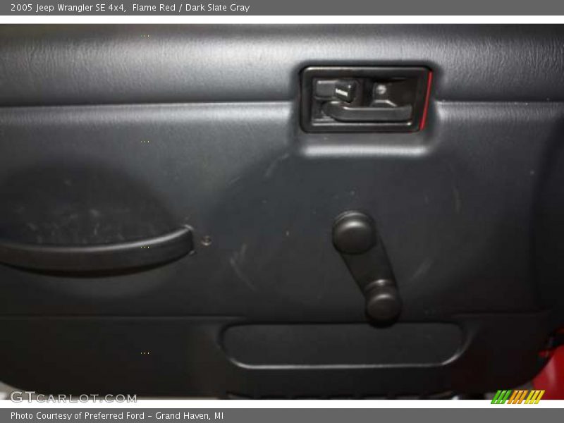 Flame Red / Dark Slate Gray 2005 Jeep Wrangler SE 4x4