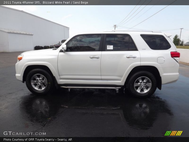 Blizzard White Pearl / Sand Beige 2011 Toyota 4Runner SR5