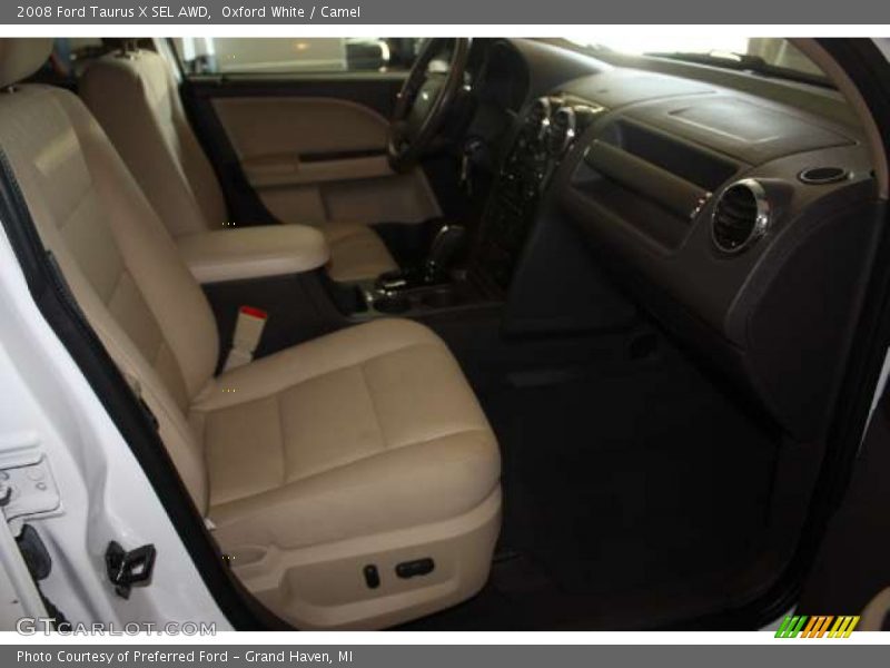 Oxford White / Camel 2008 Ford Taurus X SEL AWD