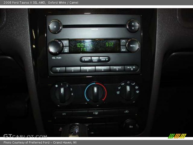 Oxford White / Camel 2008 Ford Taurus X SEL AWD