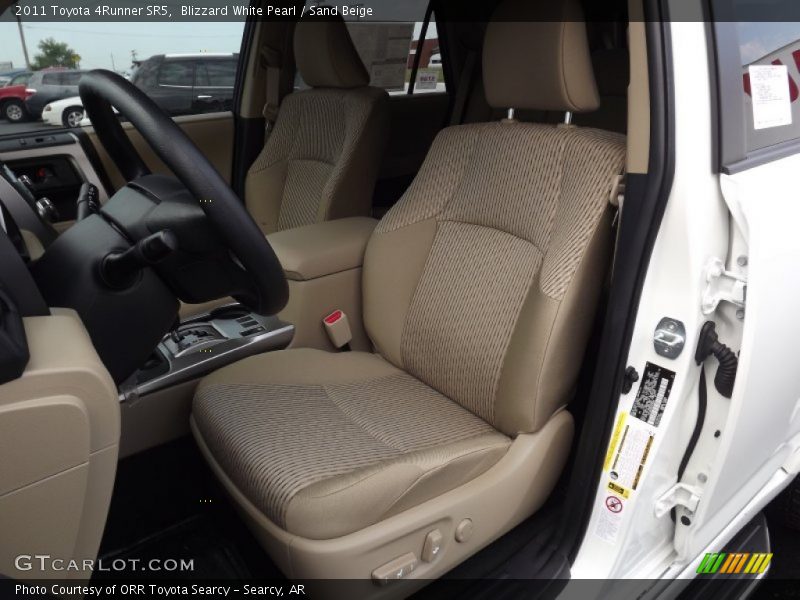 Blizzard White Pearl / Sand Beige 2011 Toyota 4Runner SR5