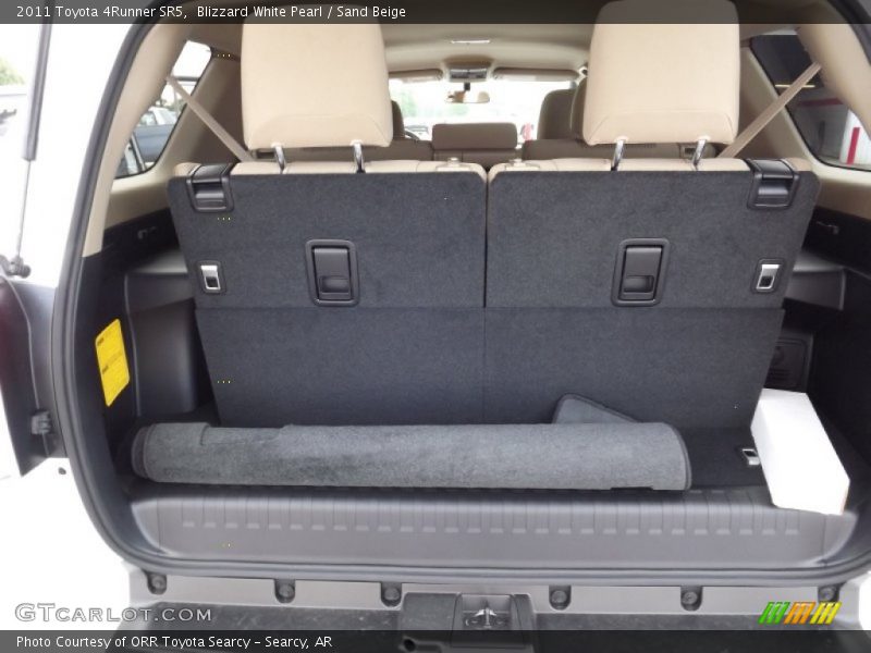 Blizzard White Pearl / Sand Beige 2011 Toyota 4Runner SR5