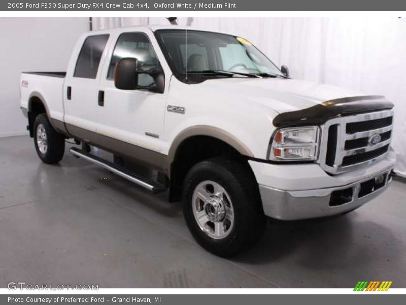 Oxford White / Medium Flint 2005 Ford F350 Super Duty FX4 Crew Cab 4x4