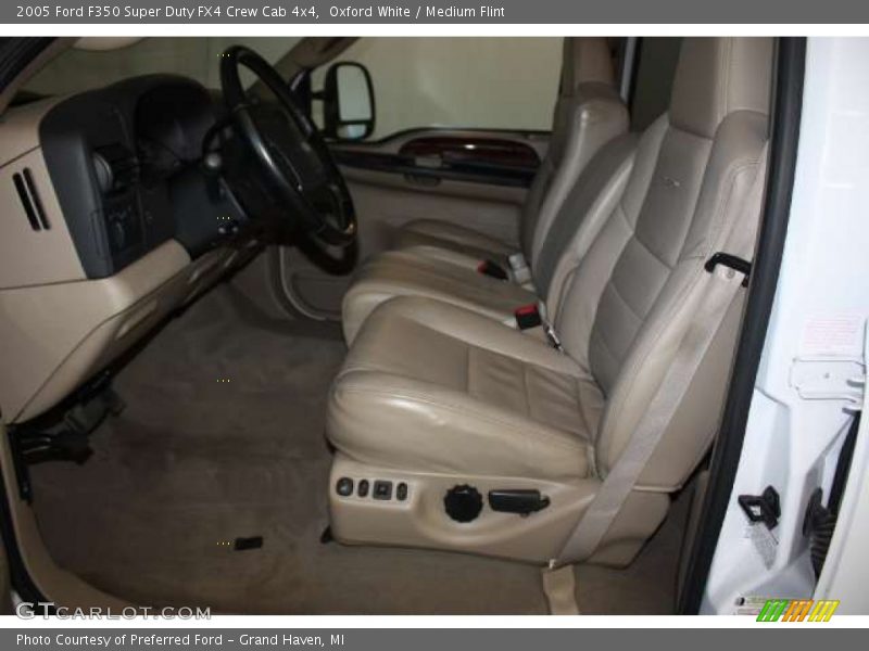 Oxford White / Medium Flint 2005 Ford F350 Super Duty FX4 Crew Cab 4x4