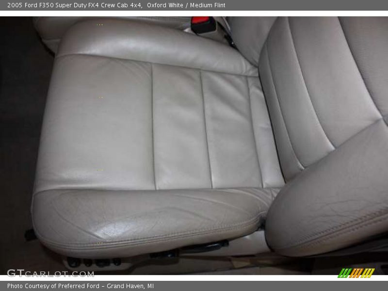 Oxford White / Medium Flint 2005 Ford F350 Super Duty FX4 Crew Cab 4x4