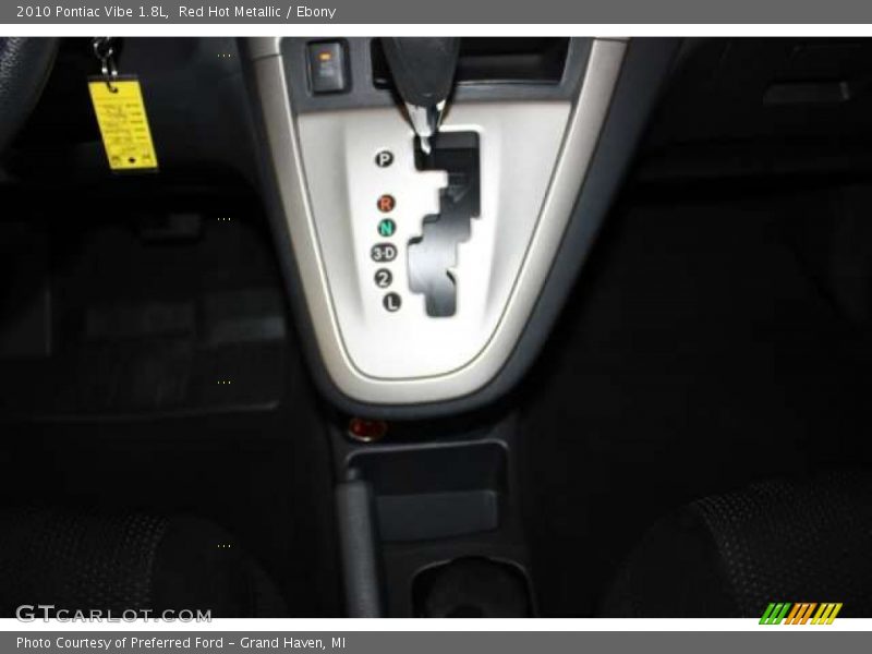 Red Hot Metallic / Ebony 2010 Pontiac Vibe 1.8L