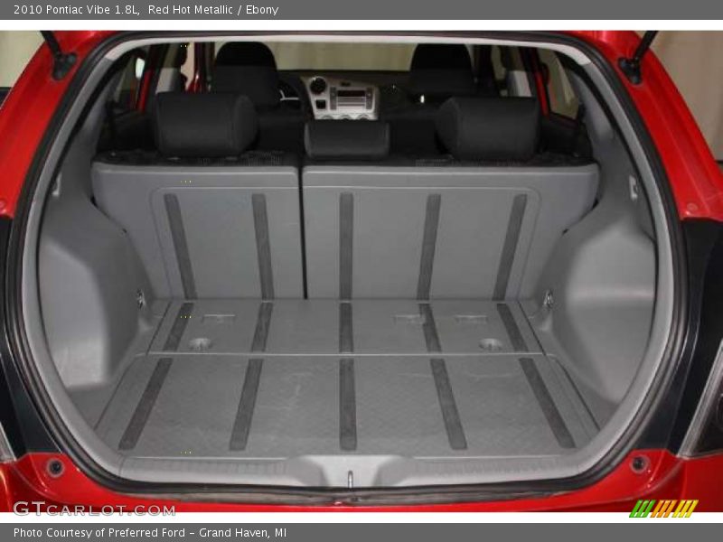 Red Hot Metallic / Ebony 2010 Pontiac Vibe 1.8L