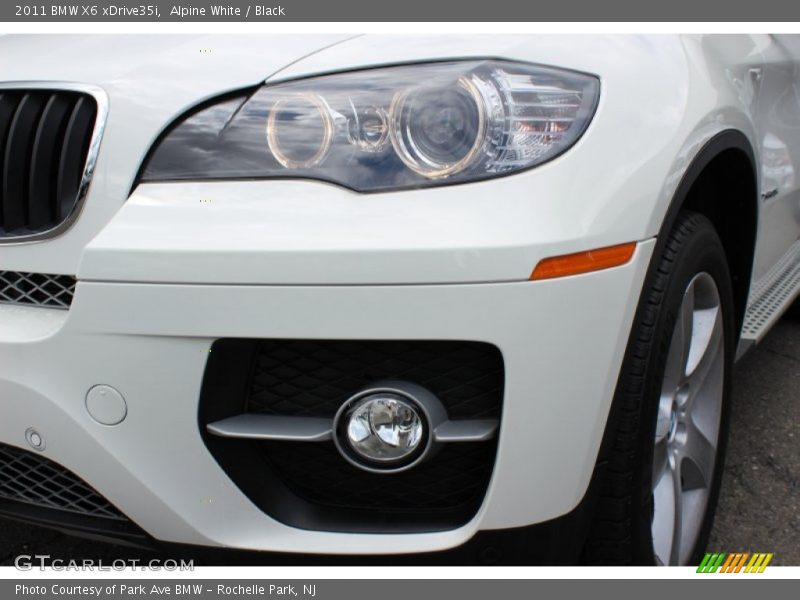 Alpine White / Black 2011 BMW X6 xDrive35i