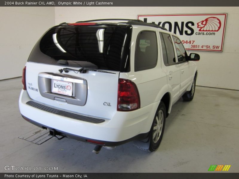 Olympic White / Light Cashmere 2004 Buick Rainier CXL AWD