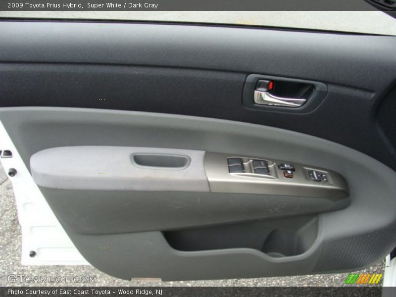Super White / Dark Gray 2009 Toyota Prius Hybrid