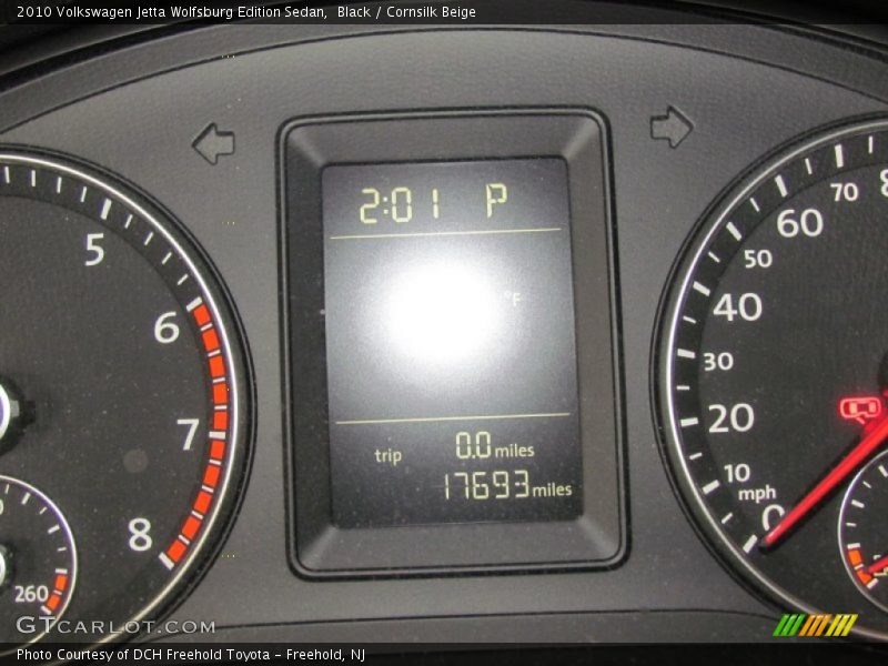 Black / Cornsilk Beige 2010 Volkswagen Jetta Wolfsburg Edition Sedan