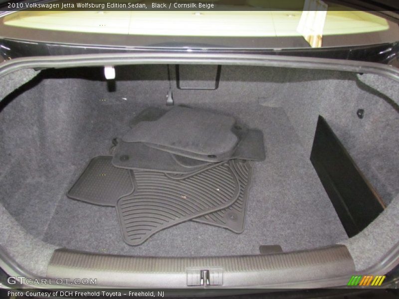 Black / Cornsilk Beige 2010 Volkswagen Jetta Wolfsburg Edition Sedan