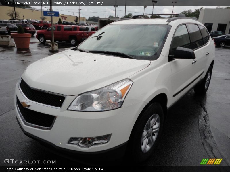 Front 3/4 View of 2012 Traverse LS