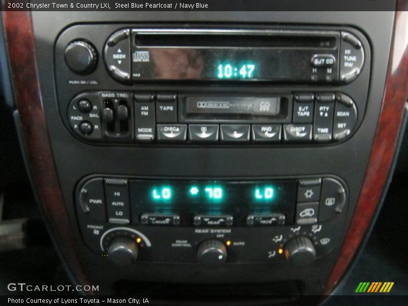 Steel Blue Pearlcoat / Navy Blue 2002 Chrysler Town & Country LXi