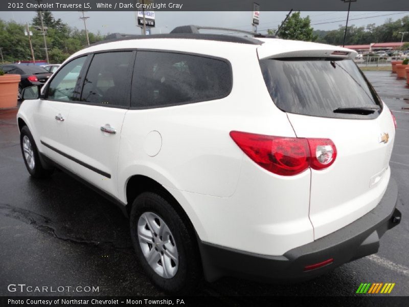  2012 Traverse LS White
