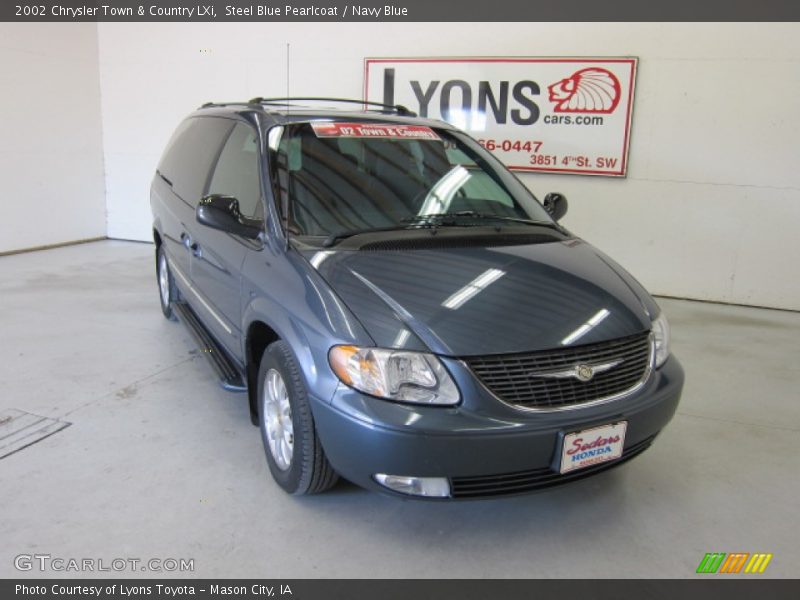Steel Blue Pearlcoat / Navy Blue 2002 Chrysler Town & Country LXi