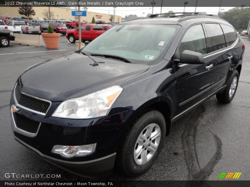 Front 3/4 View of 2012 Traverse LS AWD