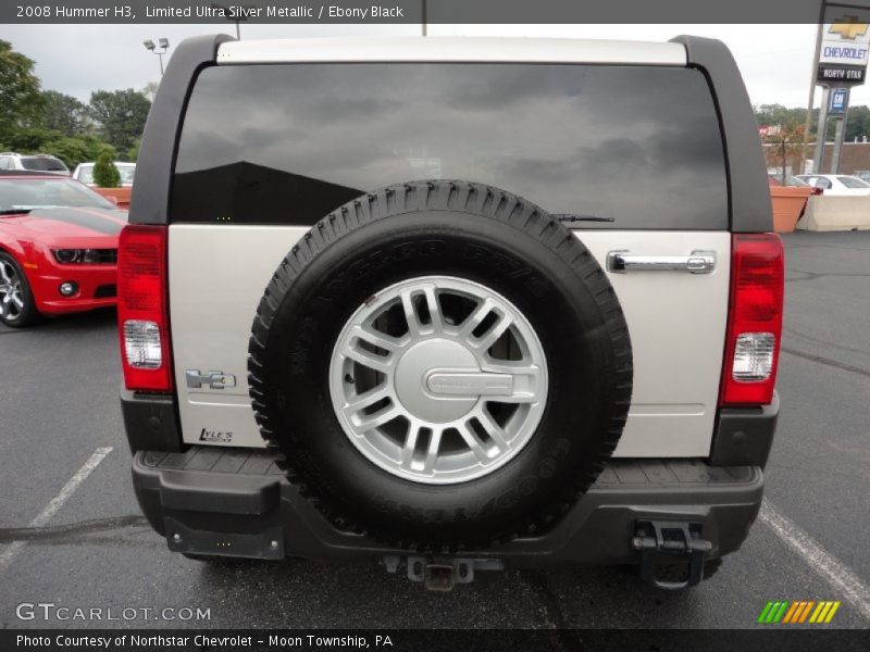 Limited Ultra Silver Metallic / Ebony Black 2008 Hummer H3